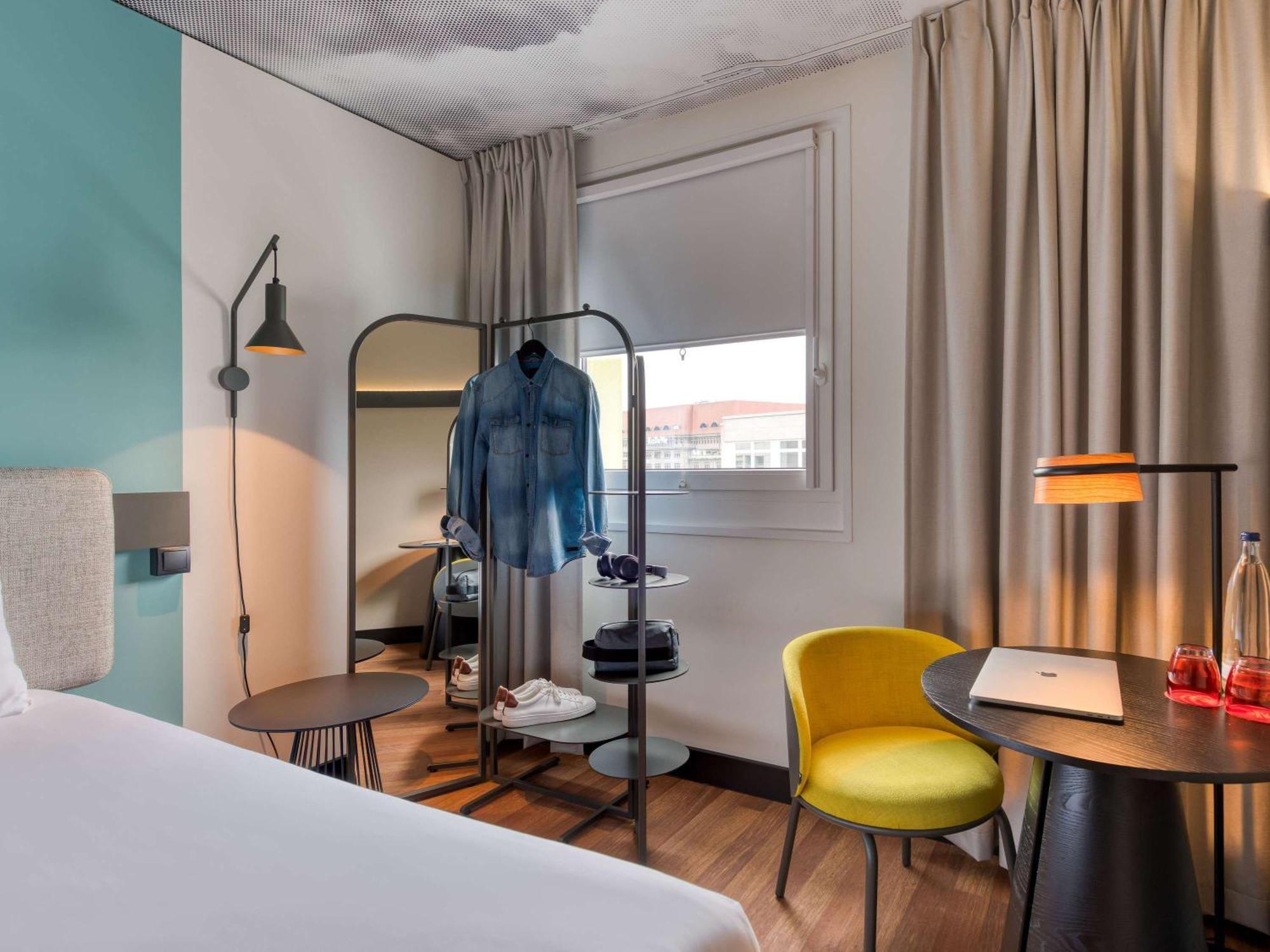 ไอบิส เบอร์ลิน คูร์เฟือยร์สเตนดัมม์ Hotel ภายนอก รูปภาพ